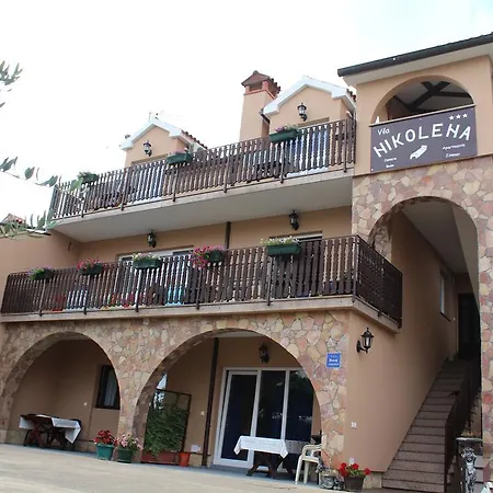 Nikolena Apartman